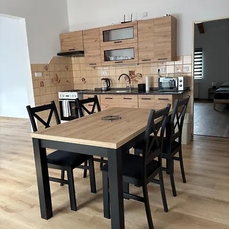 4 Stavební Apartmán Plesna